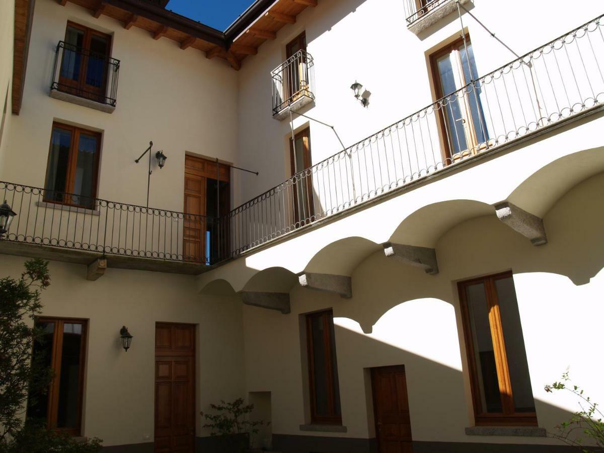 Casa Botta - Luino Lago Maggiore Bagian luar foto