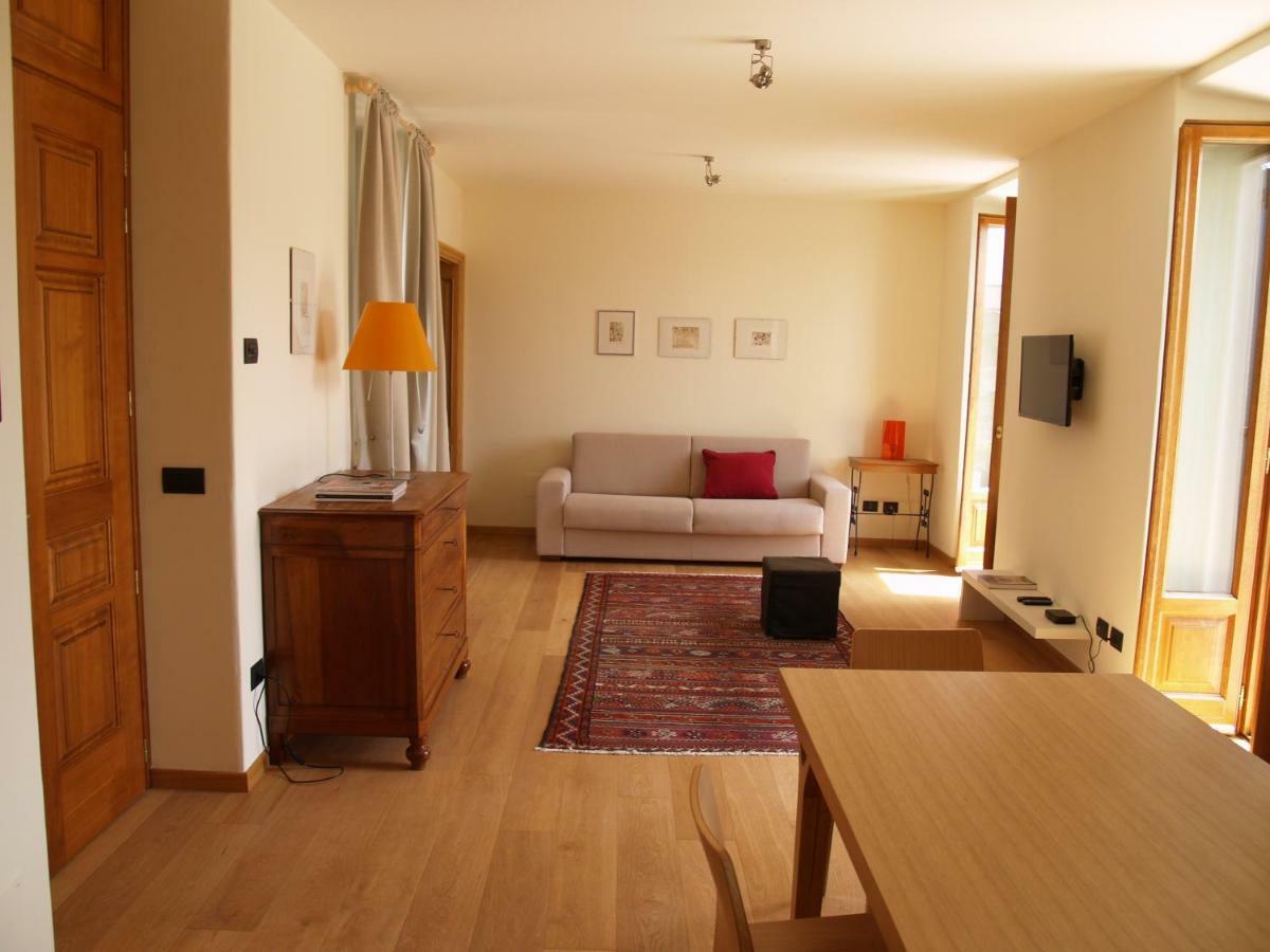 Casa Botta - Luino Lago Maggiore Bagian luar foto